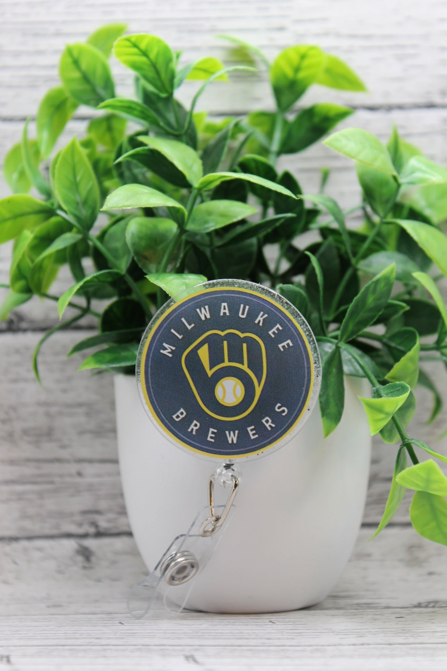 Milwaukee Brewers Baseball Circle Badge Reel