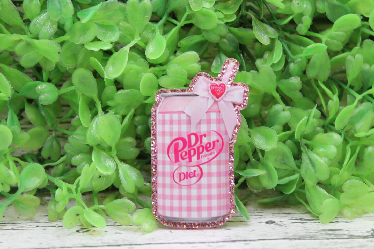 Dt Dr Pepper Pink Gingham Badge Reel