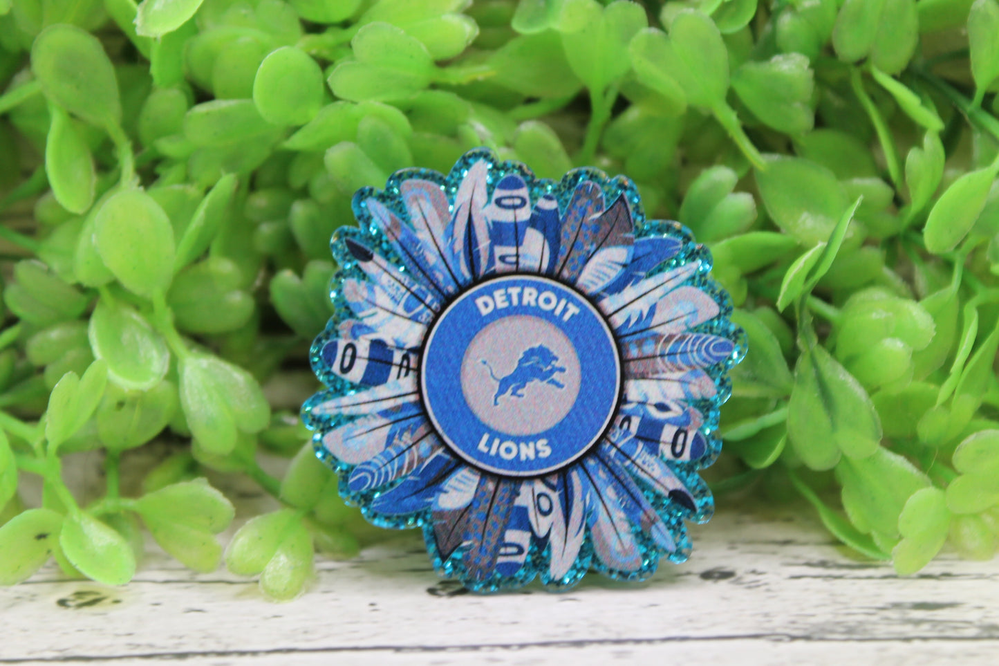 Detroit Lions Football Feathers Badge Reel