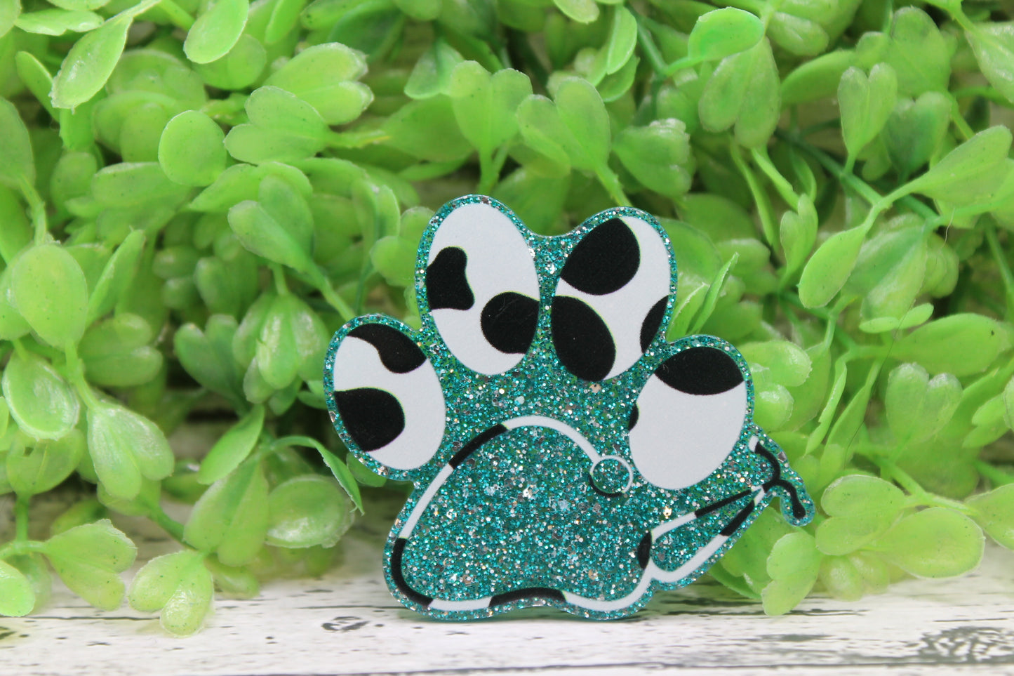 Black & White Paw Print Stethoscope Badge Reel