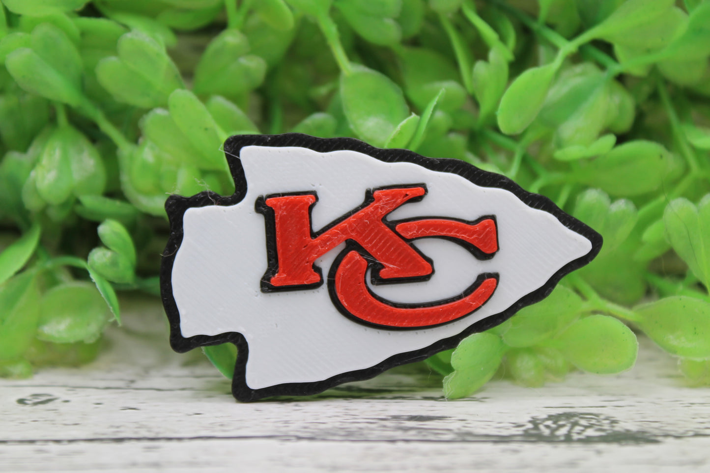 KC Chiefs White Arrow Badge Reel
