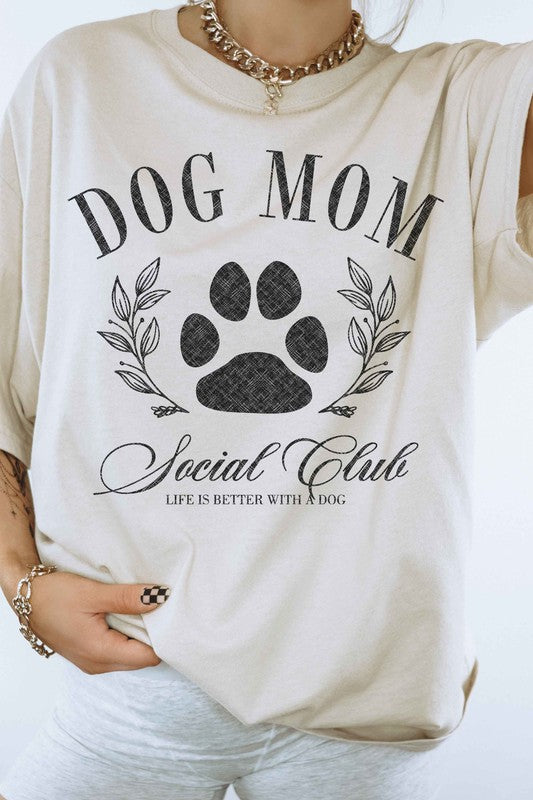 DOG MOM SOCIAL CLUB GRAPHIC TEE