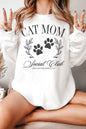 CAT MOM SOCIAL CLUB GRAPHIC SWEATSHIRT