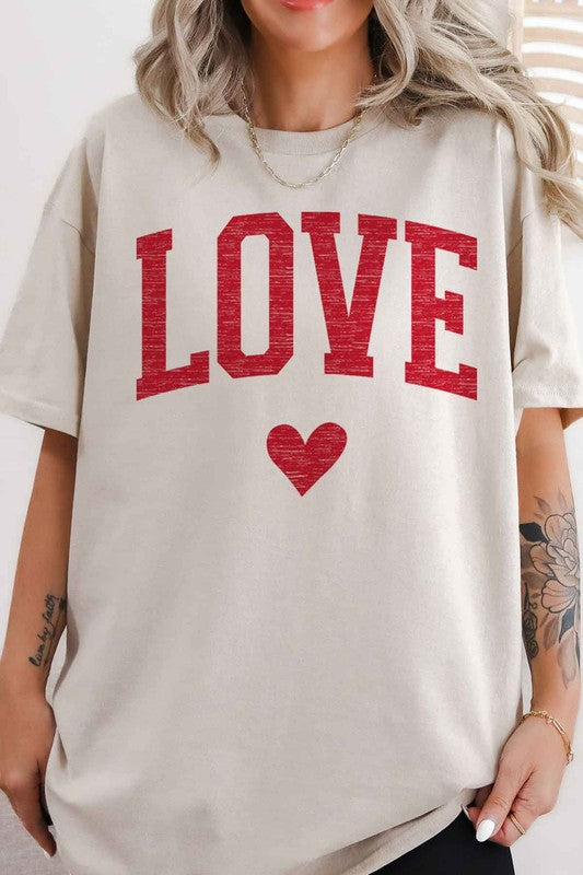 LOVE HEART VALENTINES GRAPHIC TEE