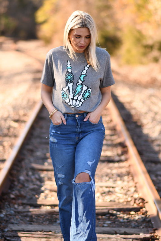 Skelly Peace Turquoise Rings Tee