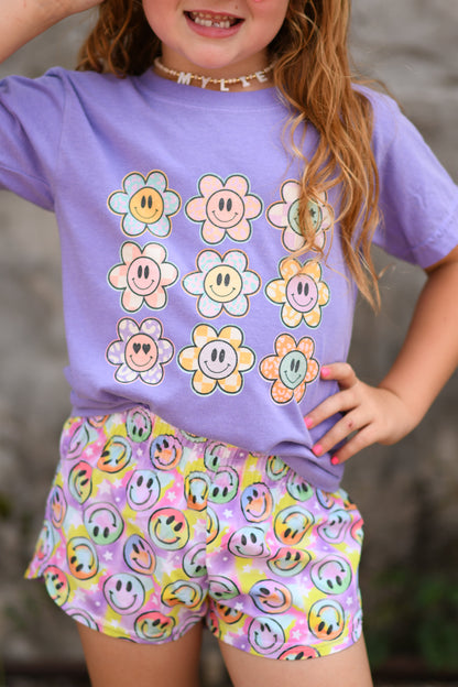 Retro Daisy Smiley Youth/Adult Tee