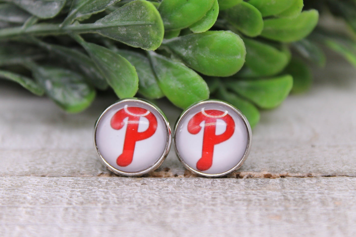 Baseball Phillies "P" 12mm Glass Stud Earrings | Hypoallergenic