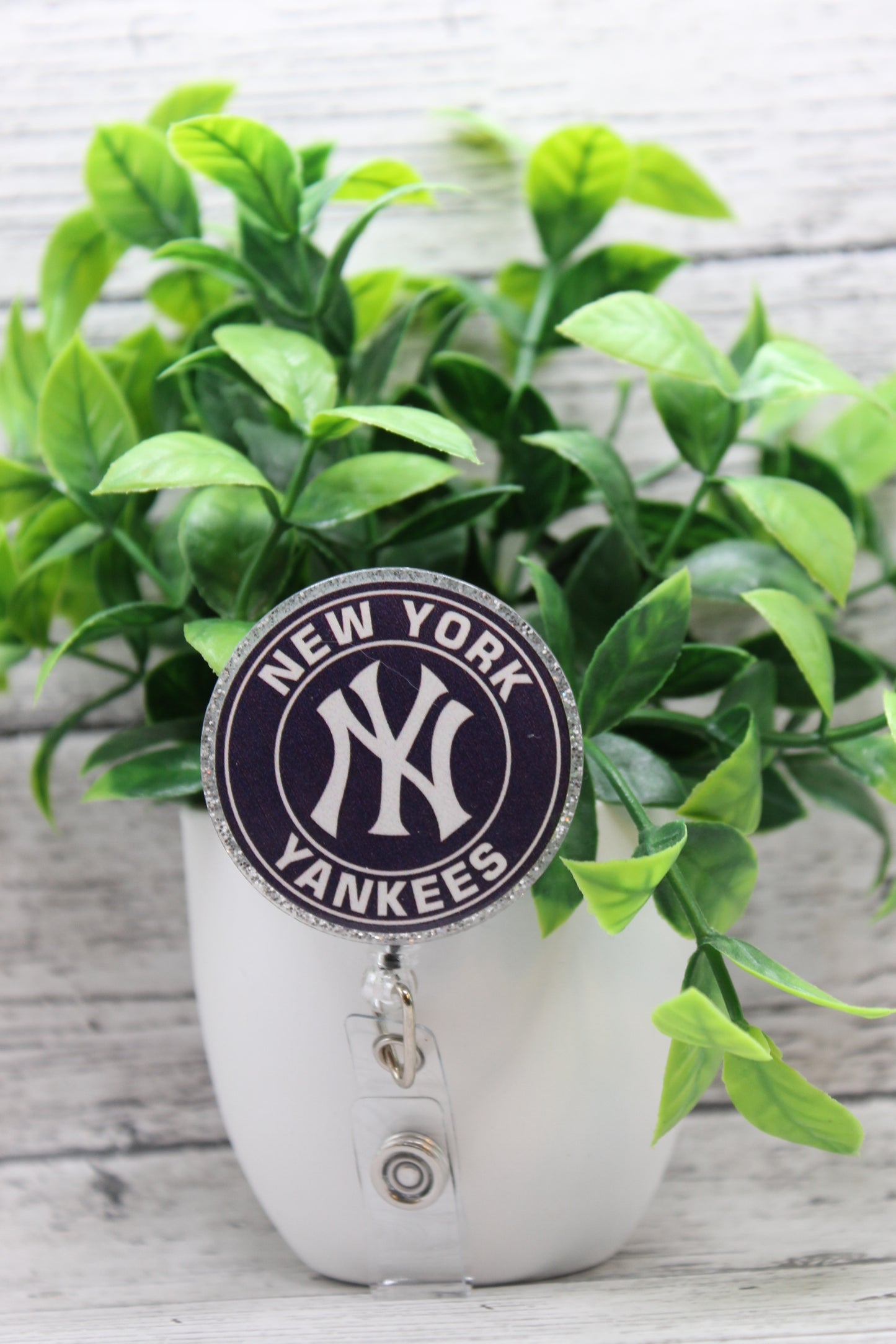 NY Yankees Baseball Circle Badge Reel