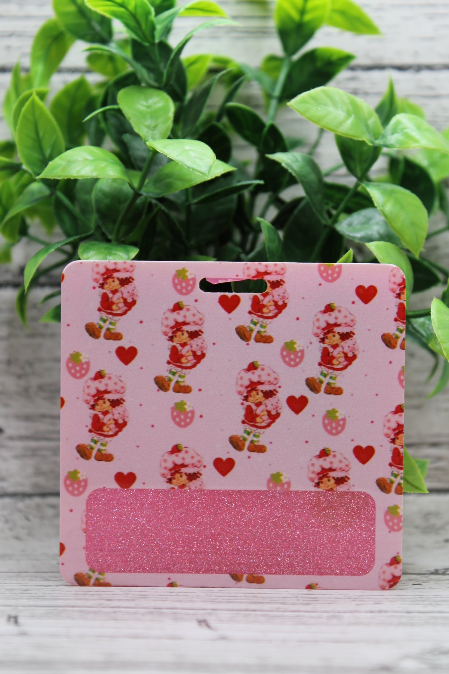 Strawberry Shortcake Badge Buddy - BLANK
