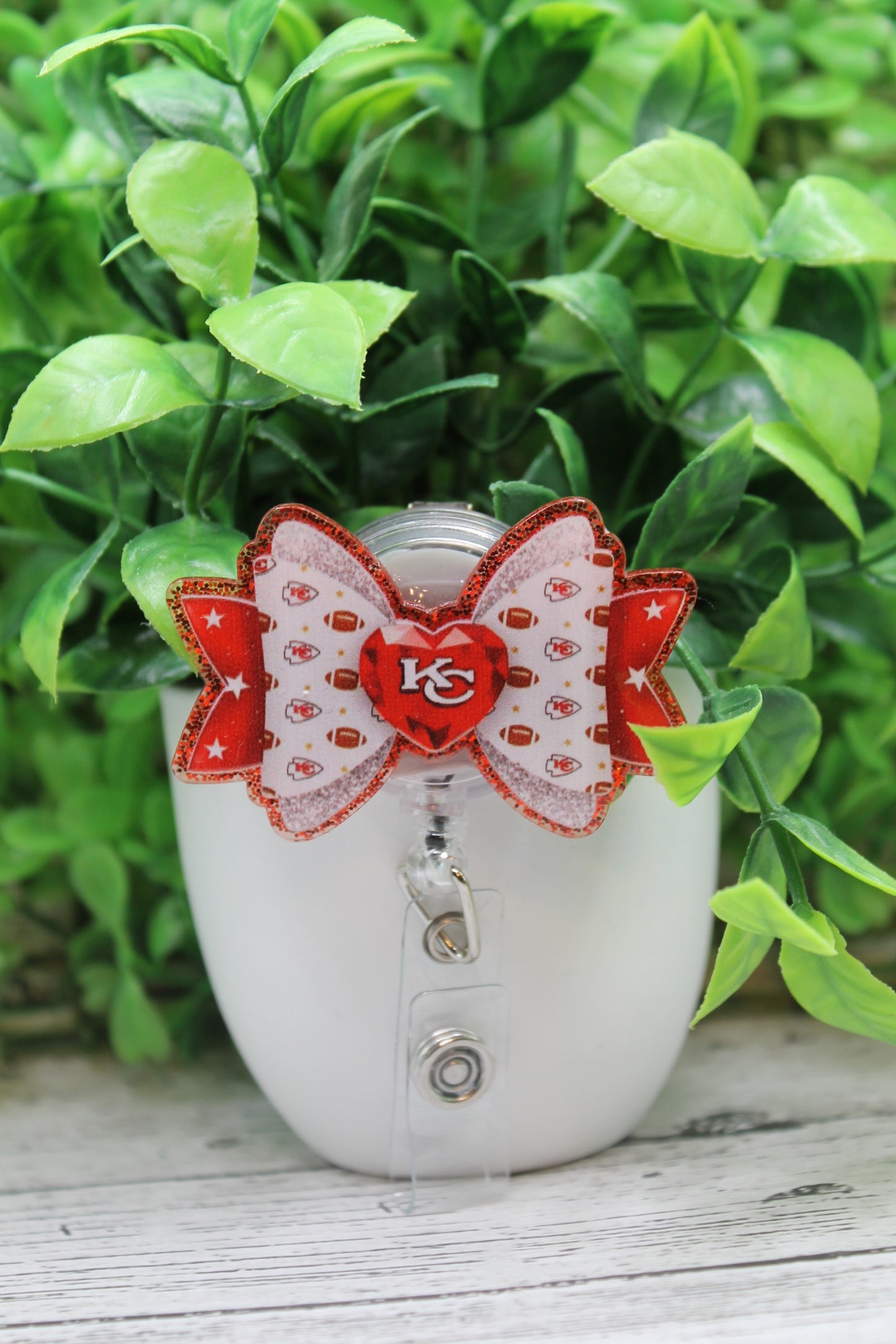 KC Chiefs Bow Badge Reel