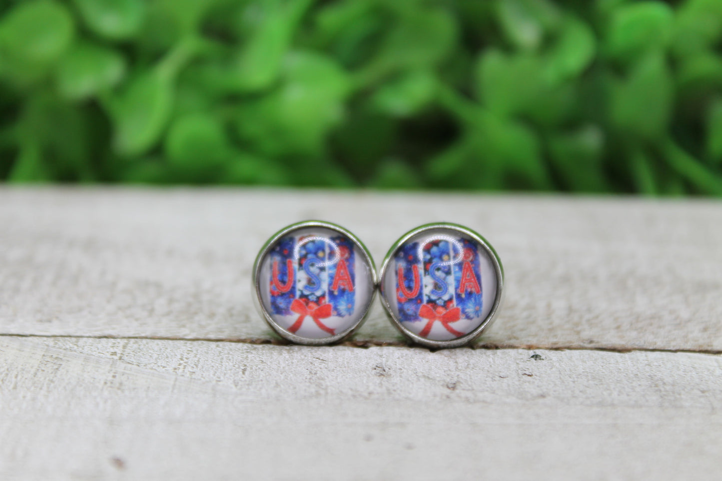 Patriotic USA with Bow Glass Stud Earrings