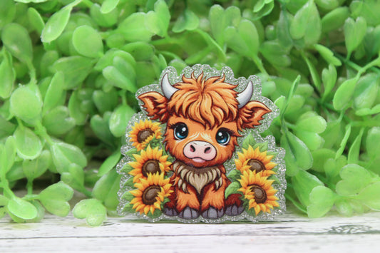 Highland Cow in Sunflowers Badge Reel