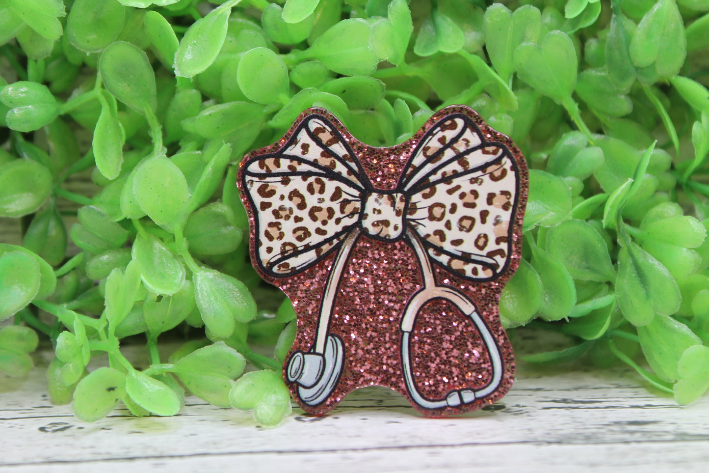 Micro Leopard Bow Stethoscope Badge Reel