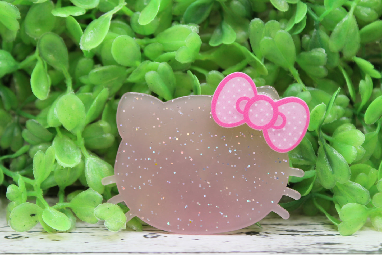 Pink Shimmer Cat Face with Pink Bow Badge Reel