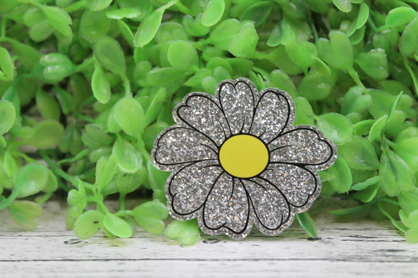 Silver Glitter Daisy Badge Reel