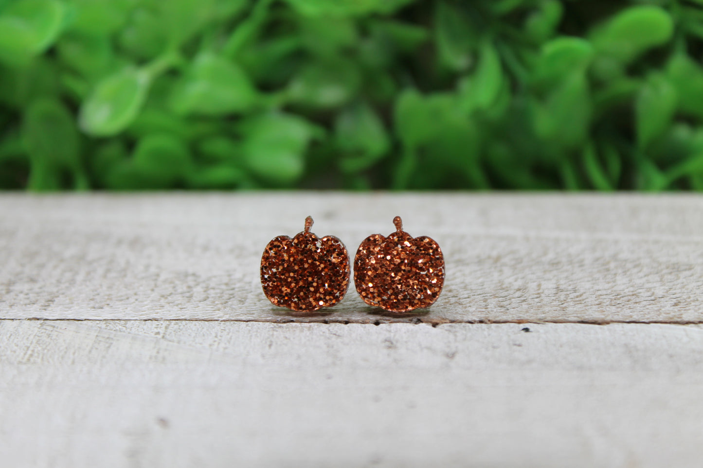 Orange Glitter Pumpkins • Stud Earrings