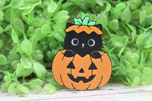 Black Cat in Jack-O-Lantern 3D Badge Reel