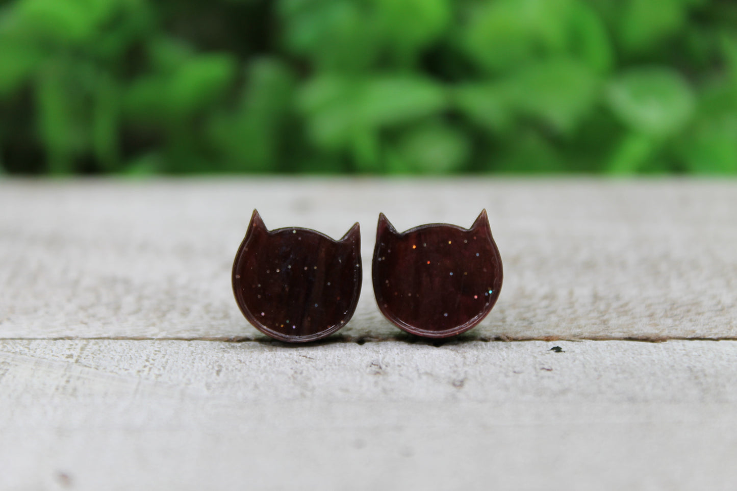 Purple Shimmer Cat Face • Stud Earrings