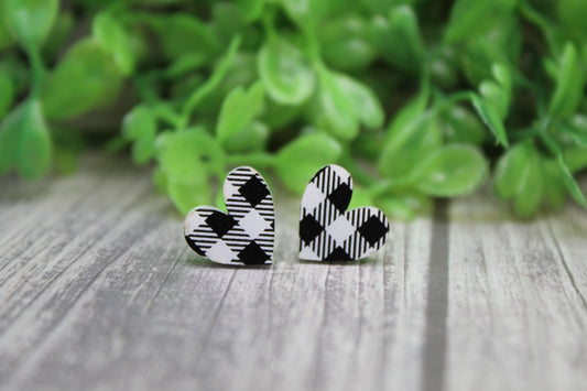 White Plaid Heart • Stud Earrings