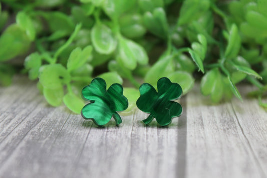 Shimmer Marble Green Shamrocks • Stud Earrings