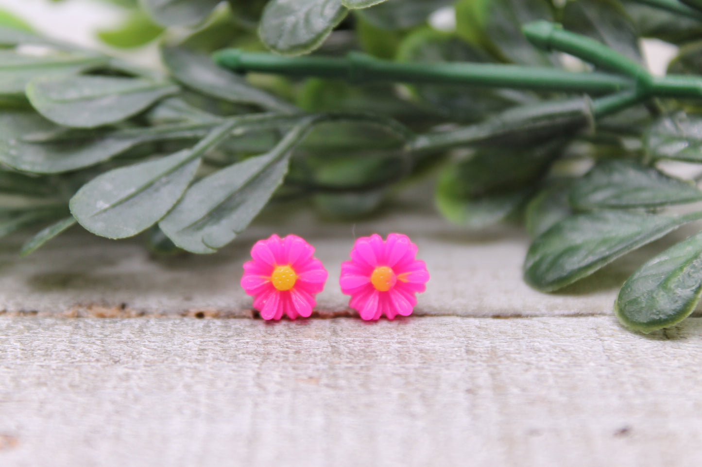 Pink Flower *Mini* || Stud Earrings || Hypoallergenic