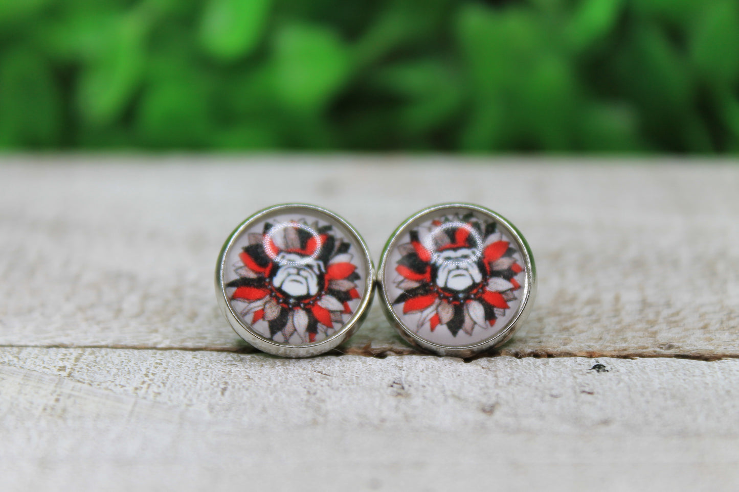 Georgia Bulldogs Sunflower Glass Stud Earrings