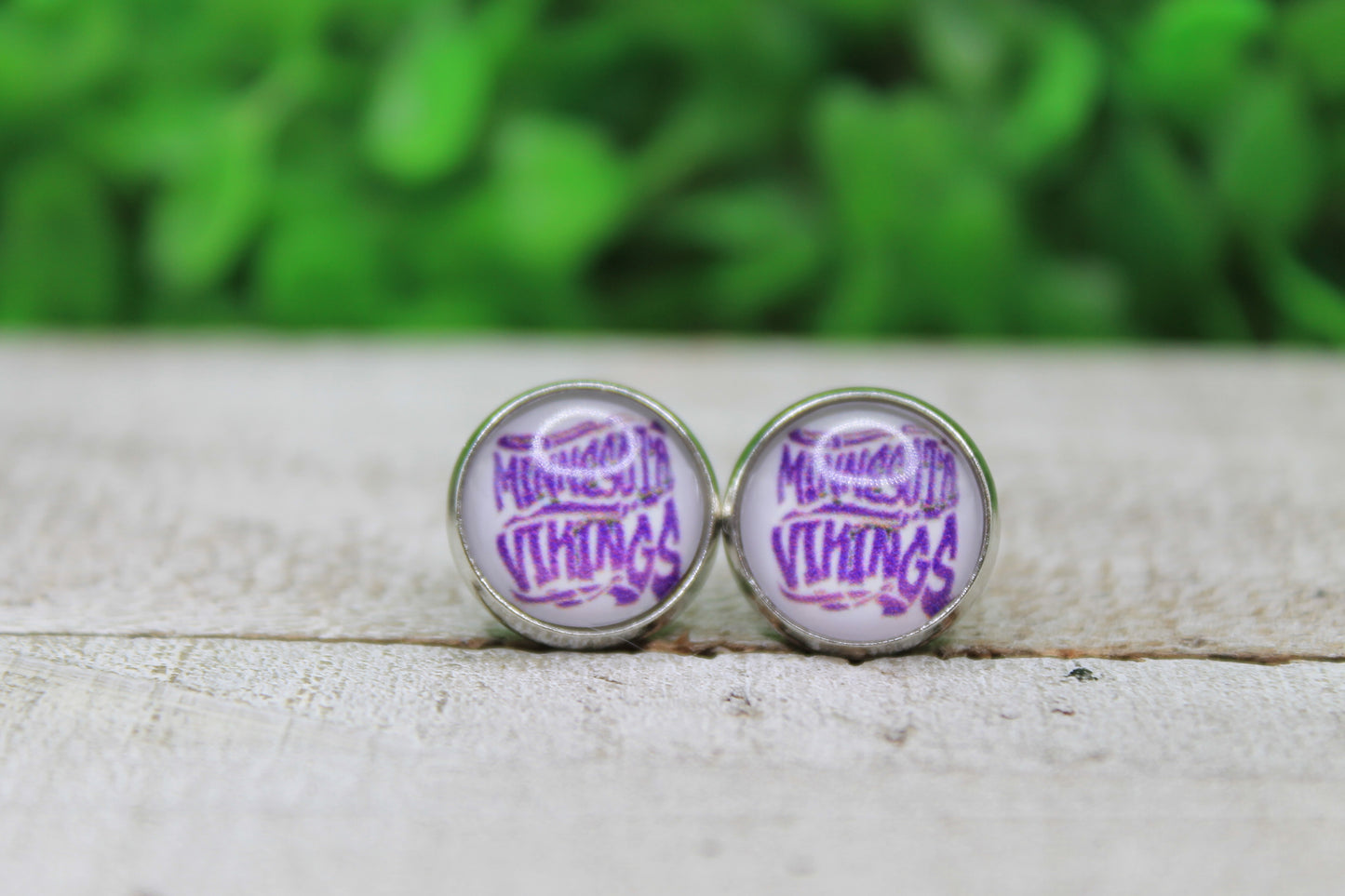 Minnesota Vikings Glass Stud Earings