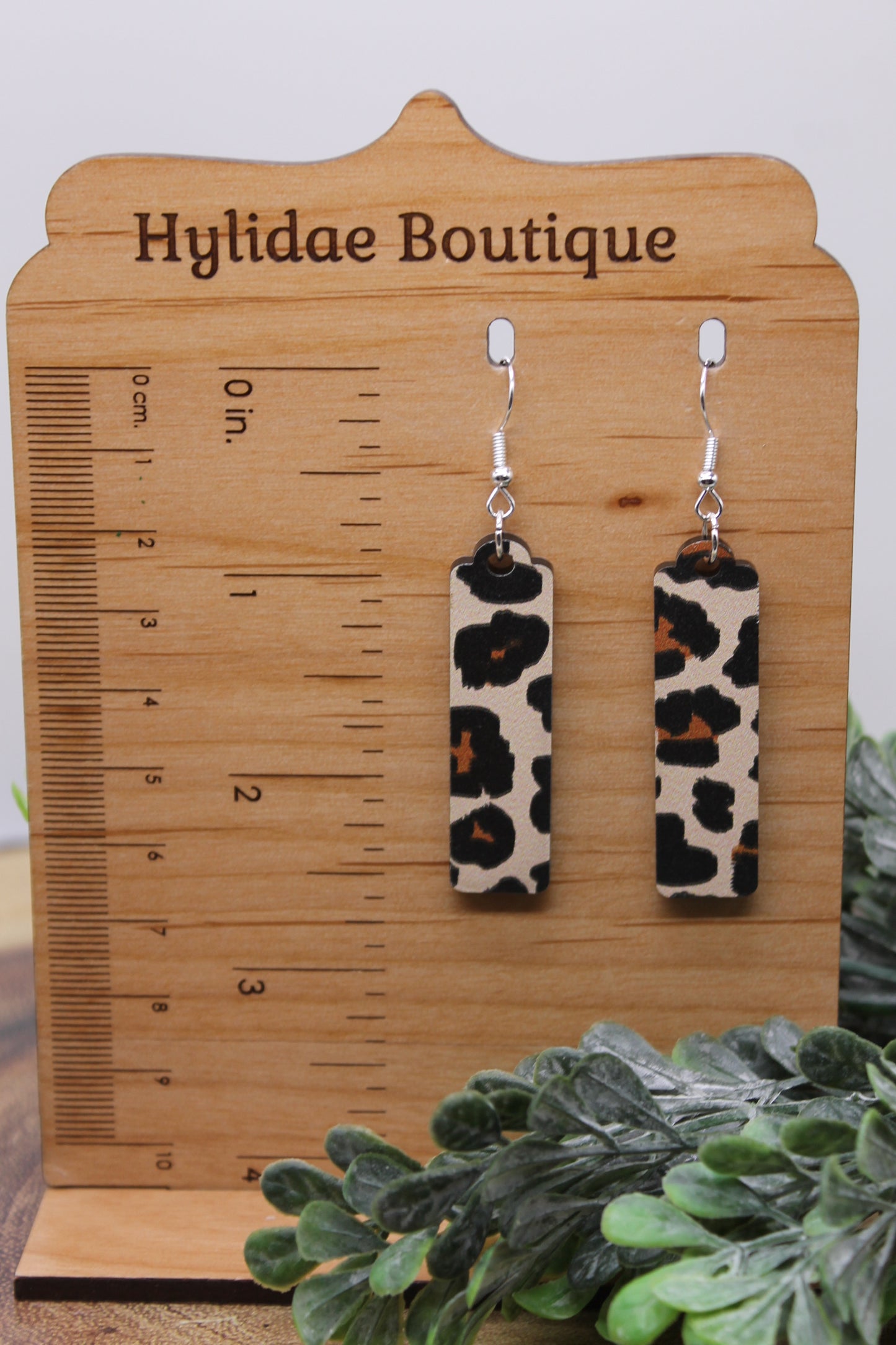 Leopard Bar || Acrylic Dangle Earrings || Hypoallergenic