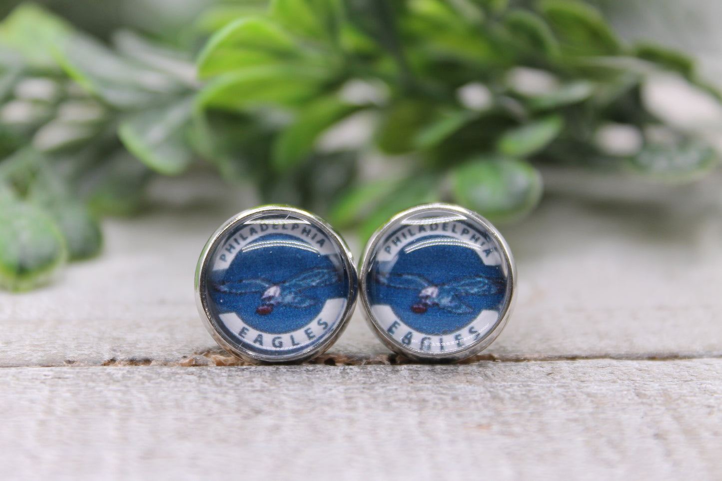 Eagles Football Circle || 12mm Stud Earrings || Hypoallergenic